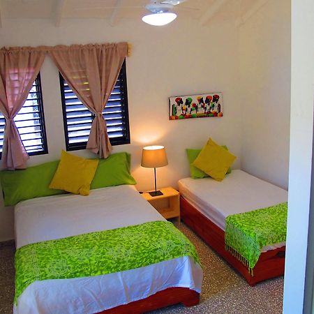 Bungalows Of Las Galeras Bagian luar foto