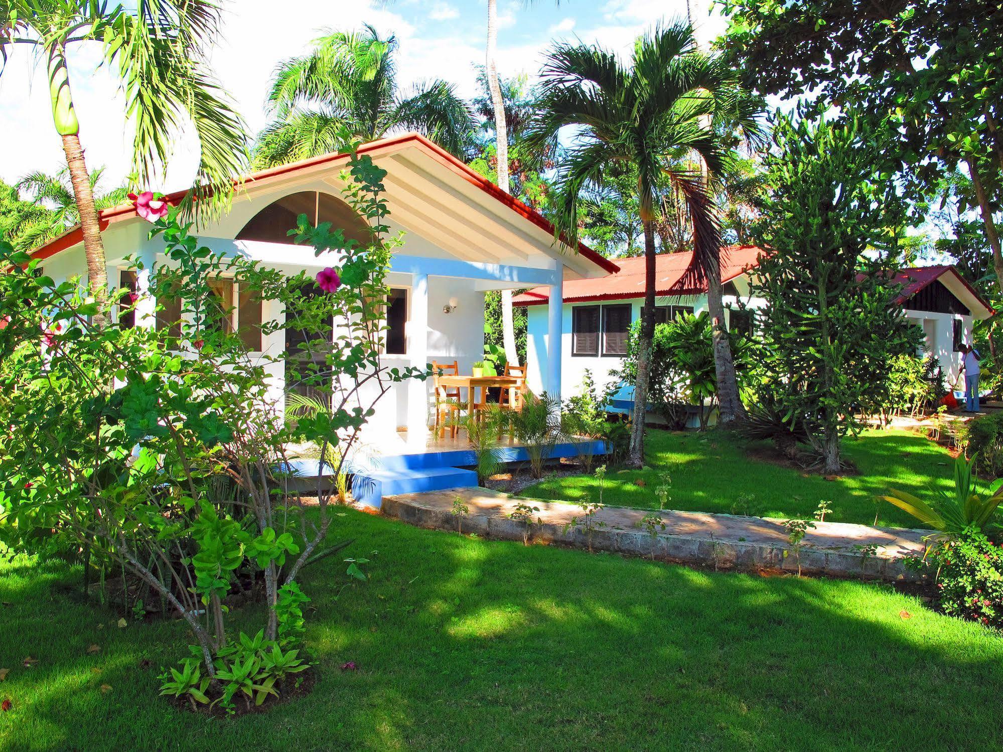 Bungalows Of Las Galeras Bagian luar foto